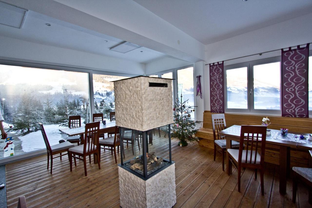 Neukirchen am Großvenediger Gasthof Und Panoramastellplatz Friedburg מראה חיצוני תמונה
